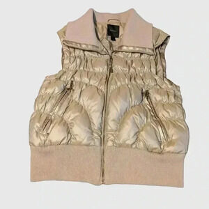 Express Womens Gold puffer Full Zip vest with Pockets Size Large